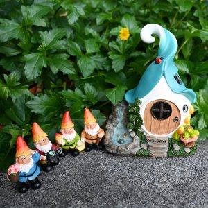 Fairy Garden Miniature Gnomes, Outdoor Figurine Lights Garden House Statue, Funny And Lovely 4pcs Dwarfs Figurine Kit, Set For Patio Yard Lawn Home Decor