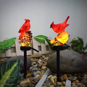 1pc Solar Powered Cardinal Garden Stake Light, Red Bird Decor for Patio, Lawn, Pathway, Christmas Decorations